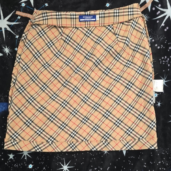 Burberry Beige Plaid Mini Skirt Amazing Condition Blue Label - Picture 5 of 5